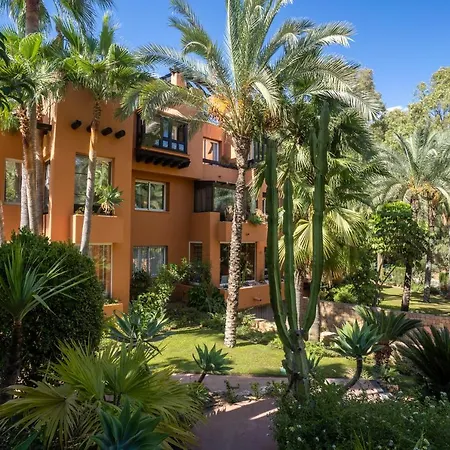 Alminar De Ξενοδοχείο